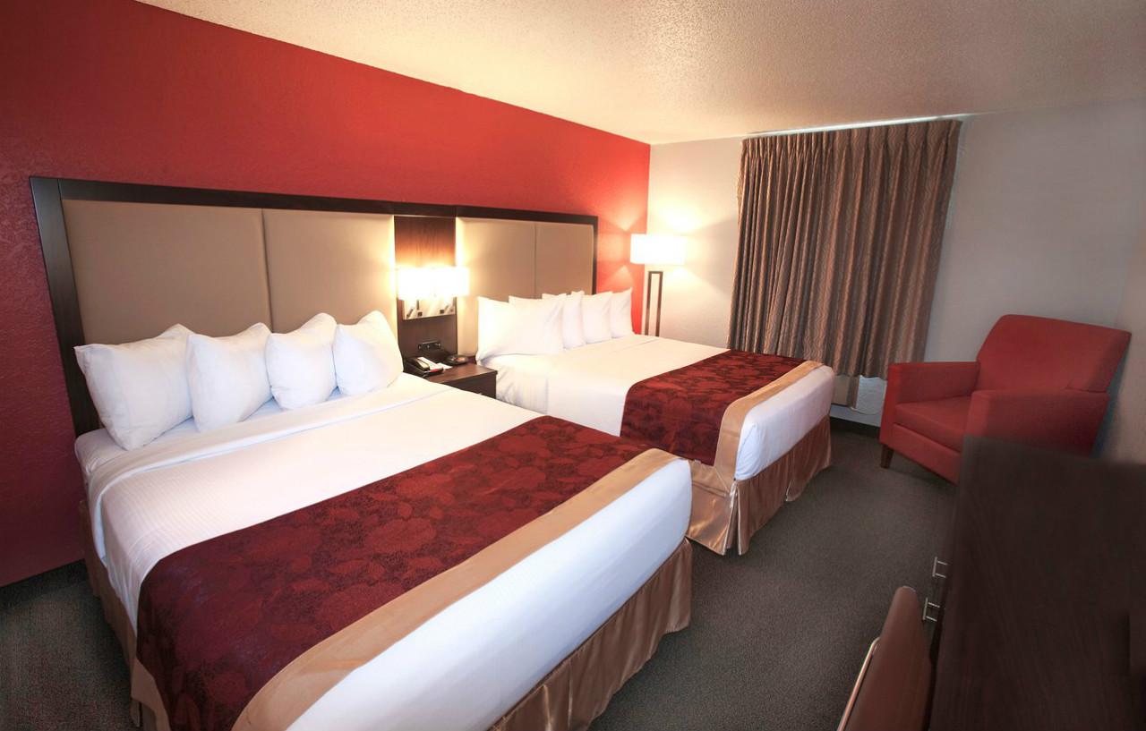 Ramada By Wyndham Keystone Near Mt Rushmore Exterior photo